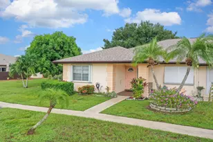 5850 N Moss Ct W Unit, Fort Pierce, FL 34982 - Photo 4