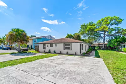 1661 W 27th Street, Unit #A & B, Riviera Beach, FL 33404 - Photo 2