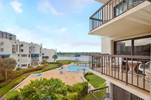 372 Golfview Rd, North Palm Beach, FL 33408 - Photo 36