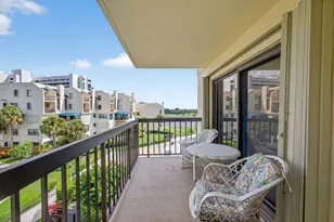 372 Golfview Rd, North Palm Beach, FL 33408 - Photo 8