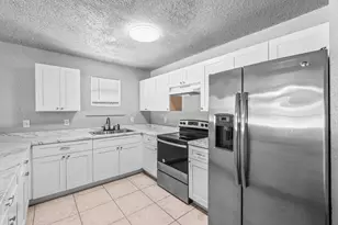 1669 W 27th Street Unit #A & B, Riviera Beach, FL 33404 - Photo 8