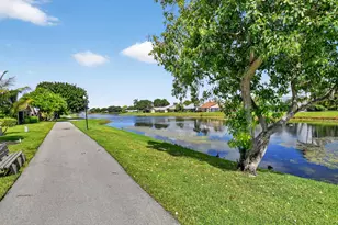 2455 NW 10th St, Delray Beach, FL 33445 - Photo 6