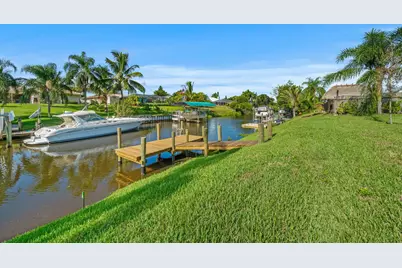 632 SE Seahouse Drive, Port Saint Lucie, FL 34983 - Photo 34