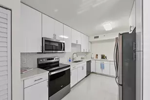 7145 Promenade Dr, Boca Raton, FL 33433 - Photo 4