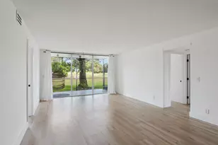 5260 NW 2nd Ave, Boca Raton, FL 33487 - Photo 8