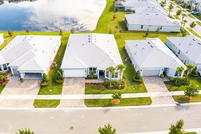 12379 SW Myrtle Oak Drive, Port Saint Lucie, FL 34987 - Photo 2