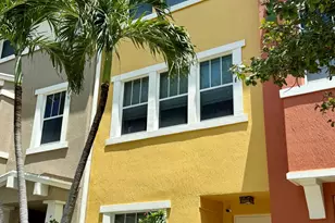 1740 San Benito Way, West Palm Beach, FL 33401 - Photo 1