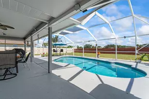 162 SW Dalton Cir, Port Saint Lucie, FL 34953 - Photo 24