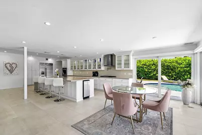 7150 W Lake Drive, Lake Clarke Shores, FL 33406 - Photo 16