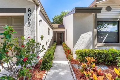 8065 Whispering Palm Drive, Boca Raton, FL 33496 - Photo 4