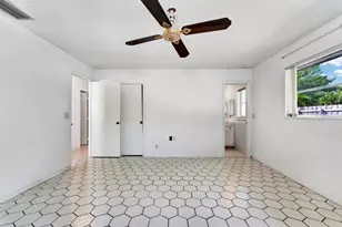 625 Linnet Cir, Delray Beach, FL 33444 - Photo 16