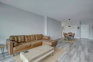 500 Bayview Dr, Sunny Isles Beach, FL 33160 - Photo 8