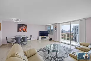 2801 NE 183rd St, Aventura, FL 33160 - Photo 16