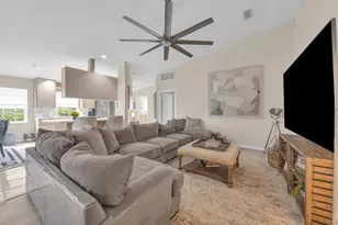 233 Brier Cir, Jupiter, FL 33458 - Photo 10