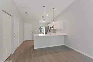 4910 SE Jack Ave, Stuart, FL 34997 - Photo 6