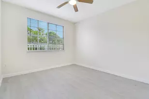 6305 Myrtlewood Cir W, Palm Beach Gardens, FL 33418 - Photo 16