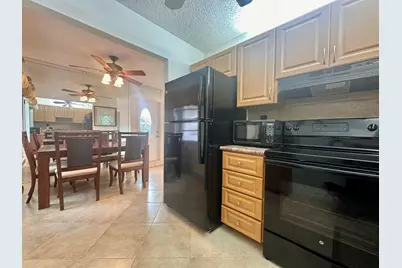 750 Burgundy P, Delray Beach, FL 33484 - Photo 10