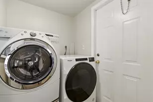 16319 E Burns Dr, The Acreage, FL 33470 - Photo 36