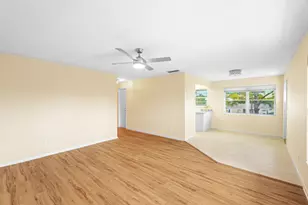 2929 SE Ocean Blvd Unit, Stuart, FL 34996 - Photo 6
