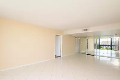 2400 Presidential Way, Unit #602, West Palm Beach, FL 33401 - Photo 6