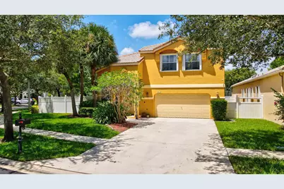 7191 Copperfield Circle, Lake Worth, FL 33467 - Photo 2