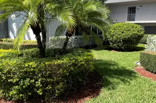 449 Piedmont J, Delray Beach, FL 33484 - Photo 4