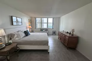 5440 N Ocean Dr, Singer Island, FL 33404 - Photo 14