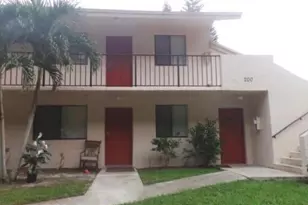 200 Nottingham Cir, Greenacres, FL 33463 - Photo 1