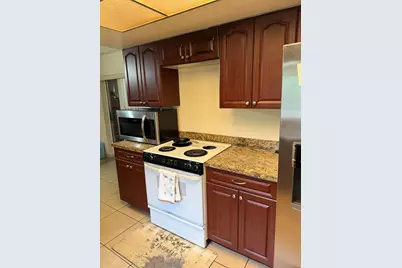 4014 NW 76th Avenue, Coral Springs, FL 33065 - Photo 4