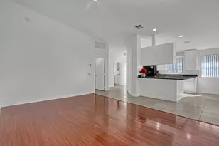 8306 Quito Pl, Wellington, FL 33414 - Photo 12