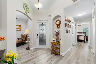 453 SW Talquin Lane, Port Saint Lucie, FL 34986 - Photo 4