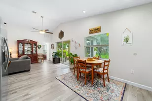 453 SW Talquin Ln, Port Saint Lucie, FL 34986 - Photo 12