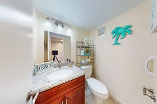 130 Dorchester Unit, West Palm Beach, FL 33417 - Photo 12
