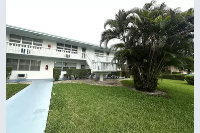 130 Dorchester, Unit #F, West Palm Beach, FL 33417 - Photo 4