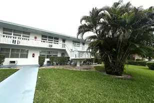 130 Dorchester Unit, West Palm Beach, FL 33417 - Photo 4