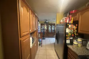 916 Caroline Ave, West Palm Beach, FL 33413 - Photo 4