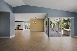 12372 Old Country Rd S, Wellington, FL 33414 - Photo 28