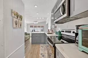 91 Nettles Blvd, Jensen Beach, FL 34957 - Photo 24