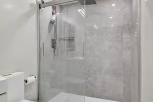 1731 Presidential Way, West Palm Beach, FL 33401 - Photo 44