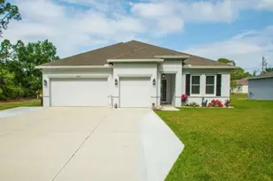 9025 106th Ave, Vero Beach, FL 32967 - Photo 2
