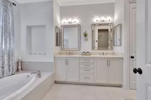 147 N Cannery Row Cir, Delray Beach, FL 33444 - Photo 24