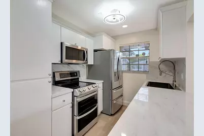 1217 S Drive Way, Unit #A, Delray Beach, FL 33445 - Photo 14