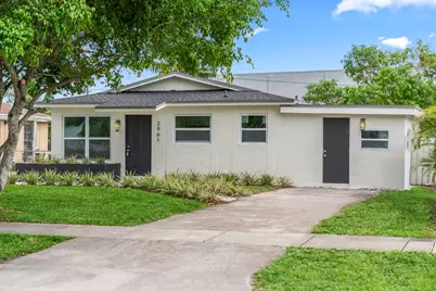 2961 NW 26th Street, Oakland Park, FL 33311 - Photo 2