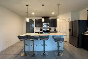 729 SW Lakehurst Dr, Port Saint Lucie, FL 34983 - Photo 4