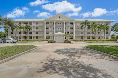 6073 Balboa Circle #105, Boca Raton, FL 33433 - Photo 1