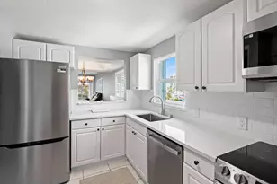 155 Yacht Club Dr, North Palm Beach, FL 33408 - Photo 4