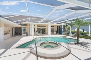 2674 SE Erickson Dr, Port Saint Lucie, FL 34984 - Photo 32