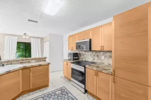 8102 Allspice Dr, Boynton Beach, FL 33472 - Photo 8