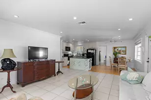 208 34th St, West Palm Beach, FL 33407 - Photo 12
