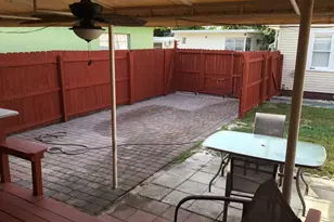 1837 Buchanan Street Unit #Front and Back, Hollywood, FL 33020 - Photo 14